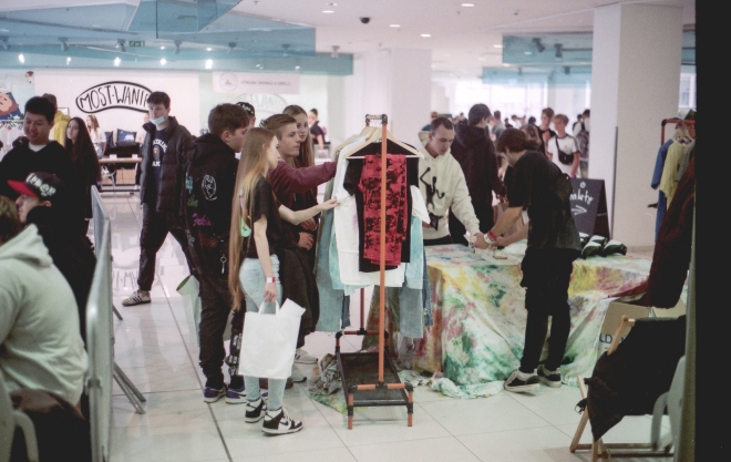 19 The Mag Con, OD Máj